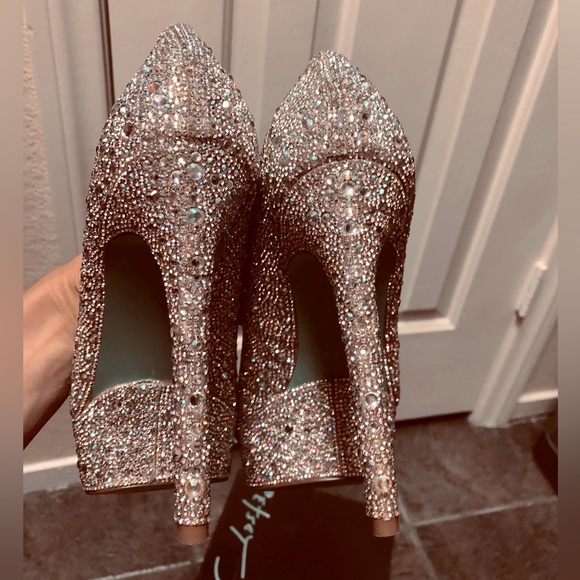 Betsey Johnson Crystal Heels US 8.5 - Picture 10 of 14
